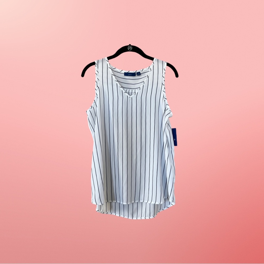 APT 9 Essential V-Neck Shell
